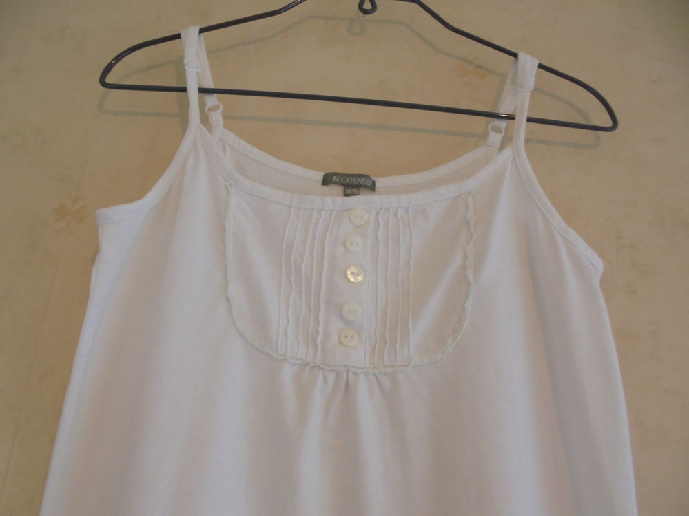 Chemise de nuit blanche (93) Vêtements