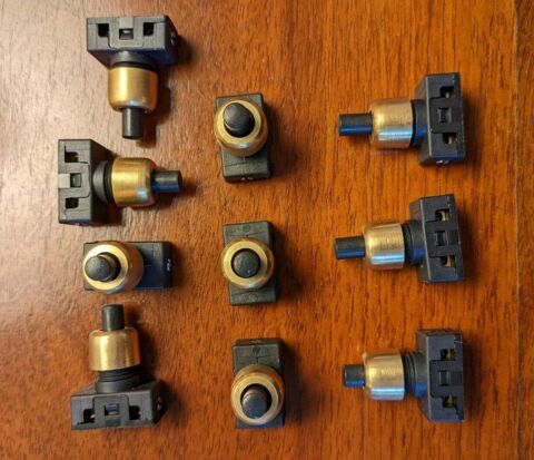 Lot De 10 interrupteurs � poussoir NOIR �crou LAITON OR born 27 Marseille 13 (13)