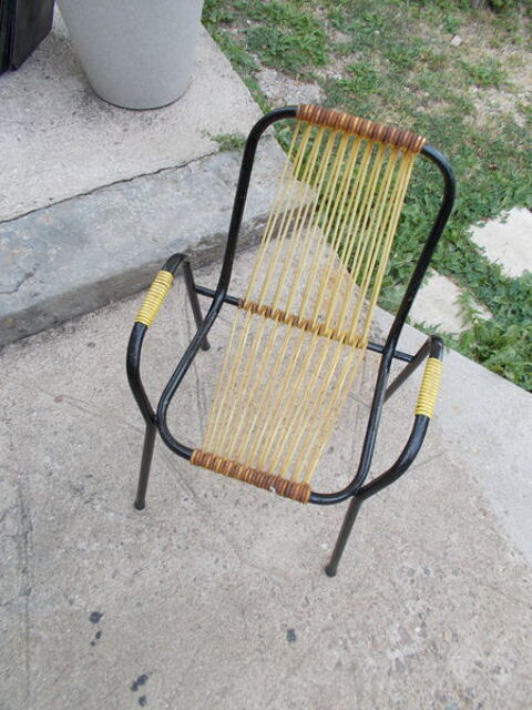 chaise scoubidou vintage 10 Chissey-en-Morvan (71)