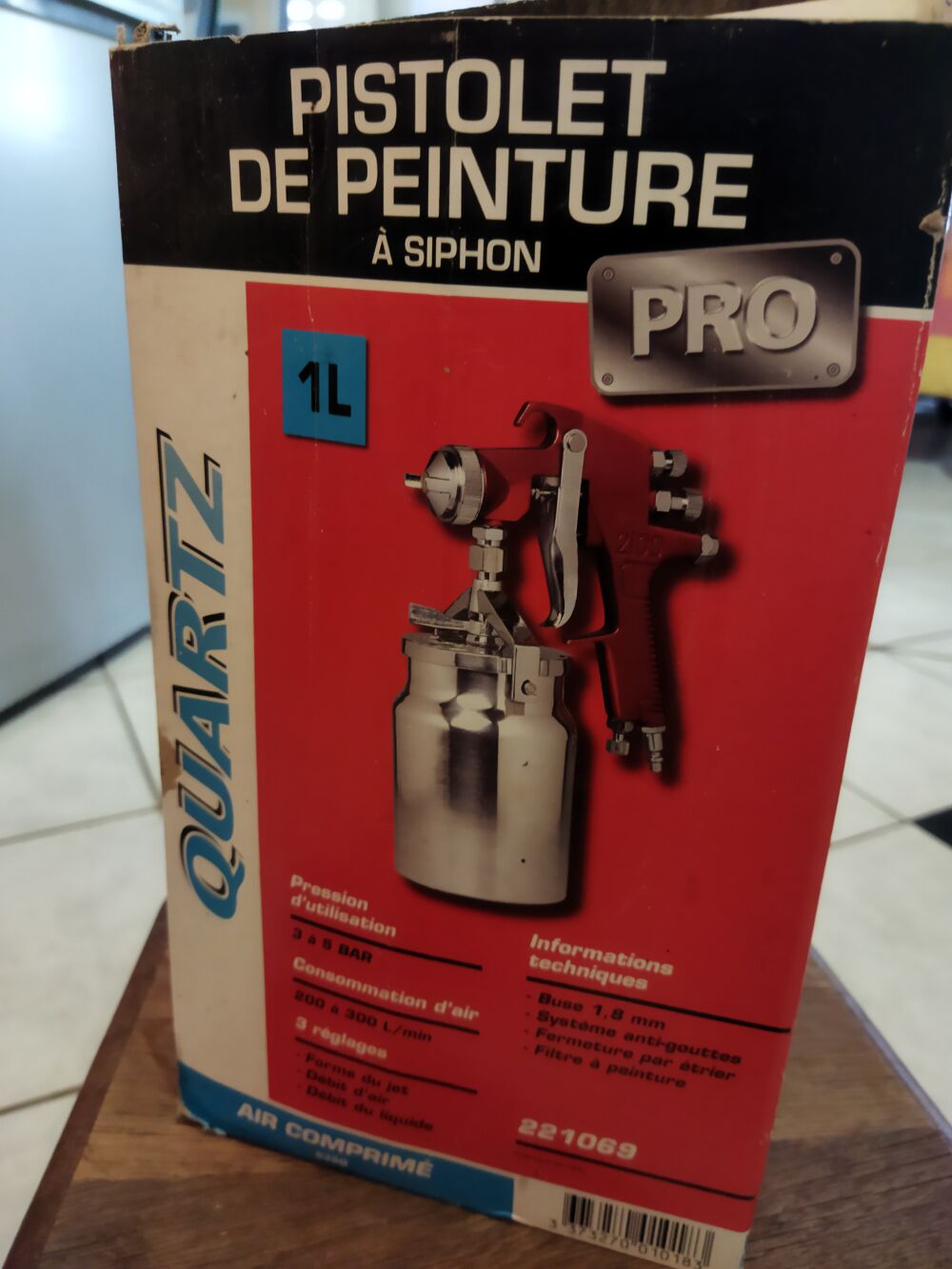 PISTOLET A PEINTURE A SIPHON 40€ Bricolage