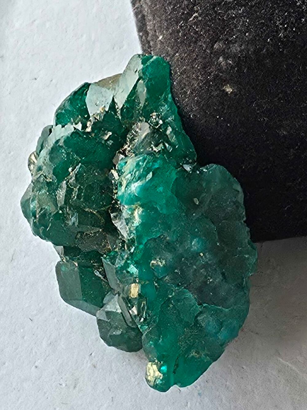Sp&eacute;cimen Dioptase Vert Emeraude Intense-Cristal Brut 