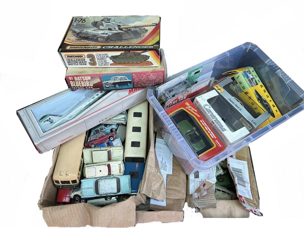 Ach&egrave;te miniatures et mod&egrave;les r&eacute;duits 