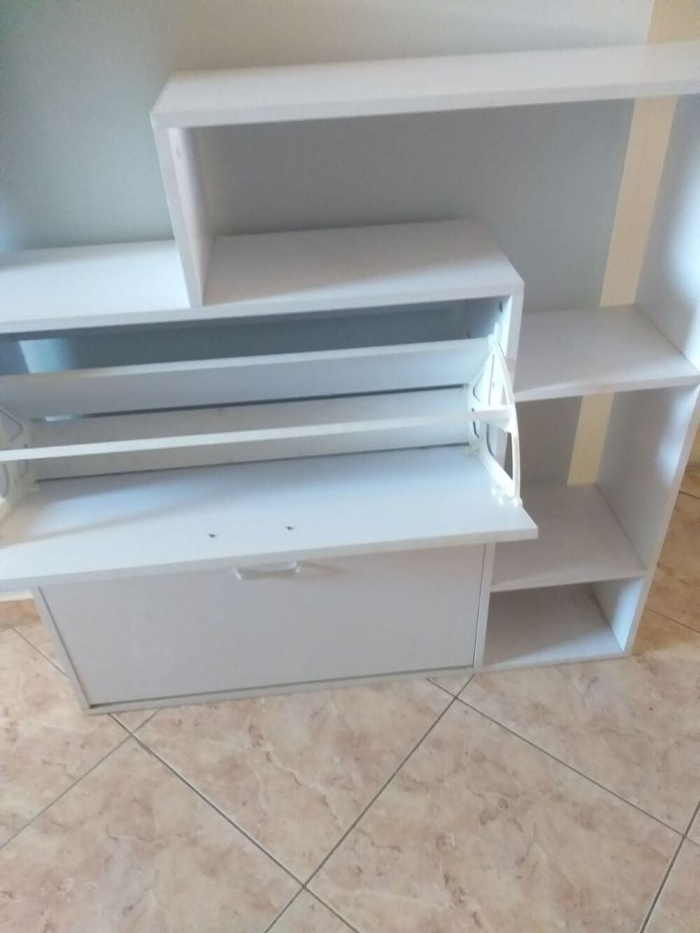 vide maison suite futur d&eacute;m&eacute;nagement Meubles