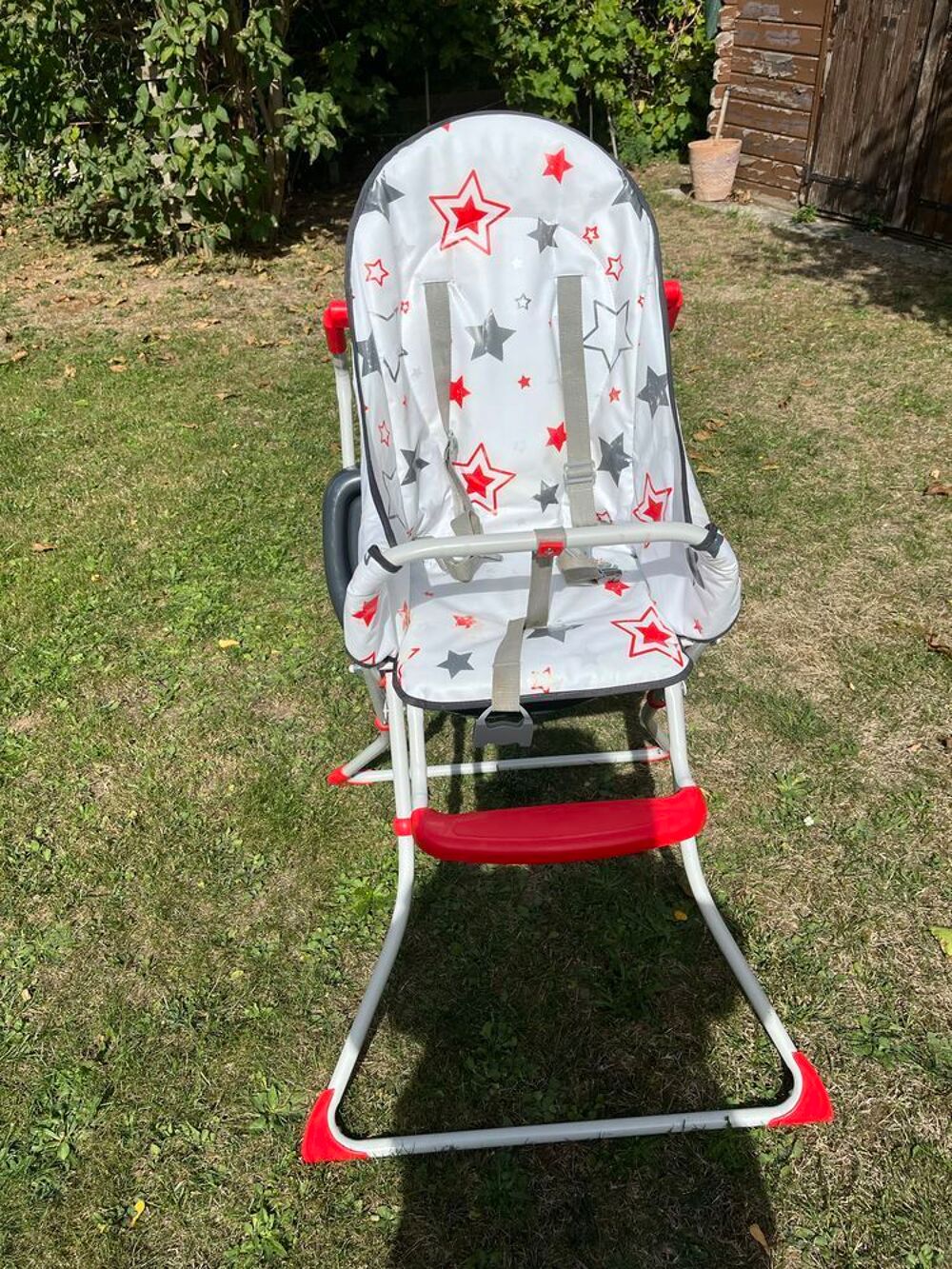 chaise haute pour b&eacute;b&eacute; Puériculture