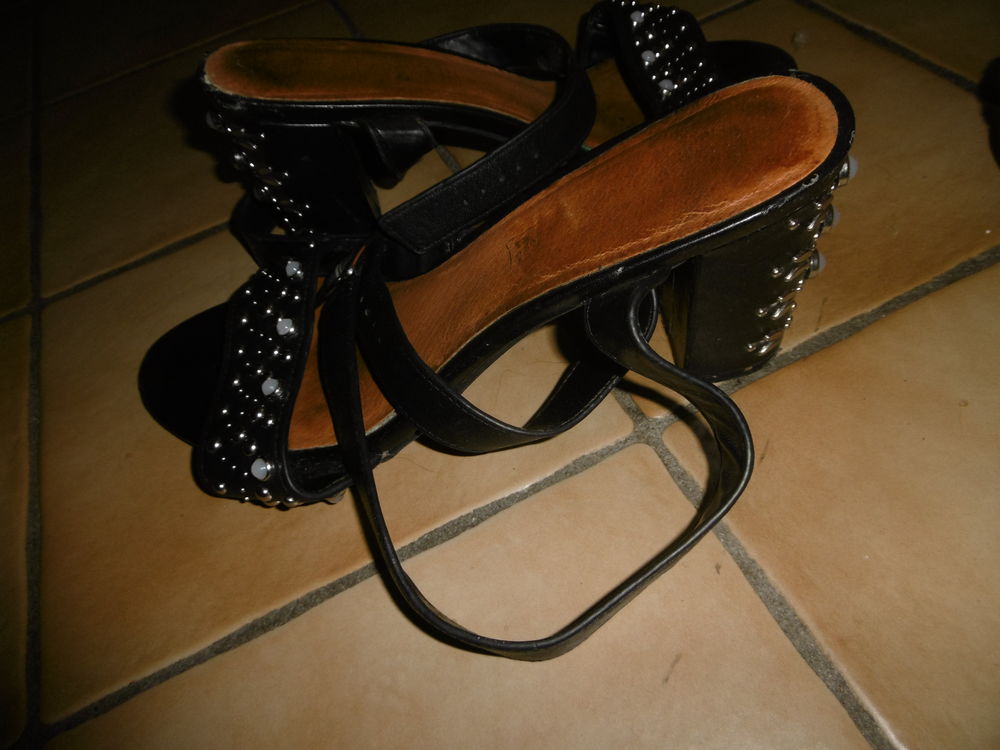 Chaussures &eacute;t&eacute;
Chaussures
