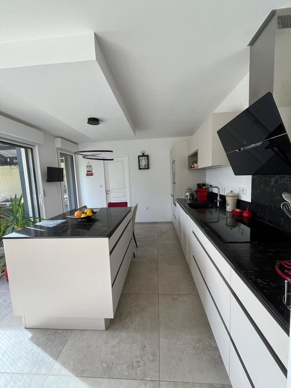 Vente Maison Maison individuelle, plain-pied, avec piscine et garage. Mérignac