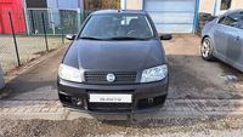 Punto PUNTO 1.3 MULTIJET 16V - 70 CLASS 2004 occasion 01630 Saint-Genis-Pouilly