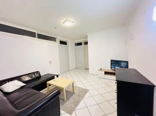  Appartement � louer 2 pi�ces 60 m� Paris