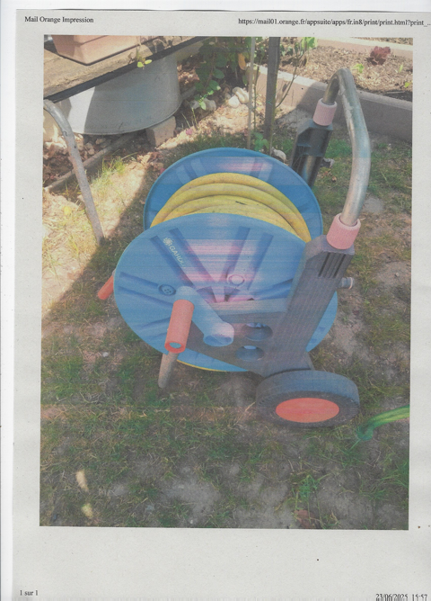 enrouleur de tuyau d'arrosage avec 20 mtres de tuyau Souppes-sur-Loing (77)