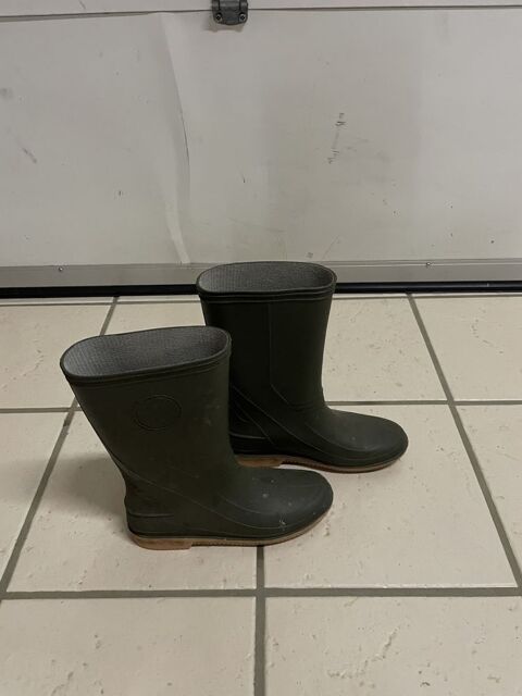 BOTTES PLASTIQUES TAILLE 38 12 Craponne (69)