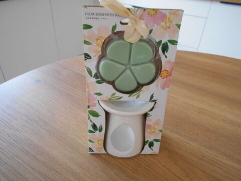 Coffret br�leur forme goutte +5 fondants senteur jasmin neuf 5 Retiers (35)