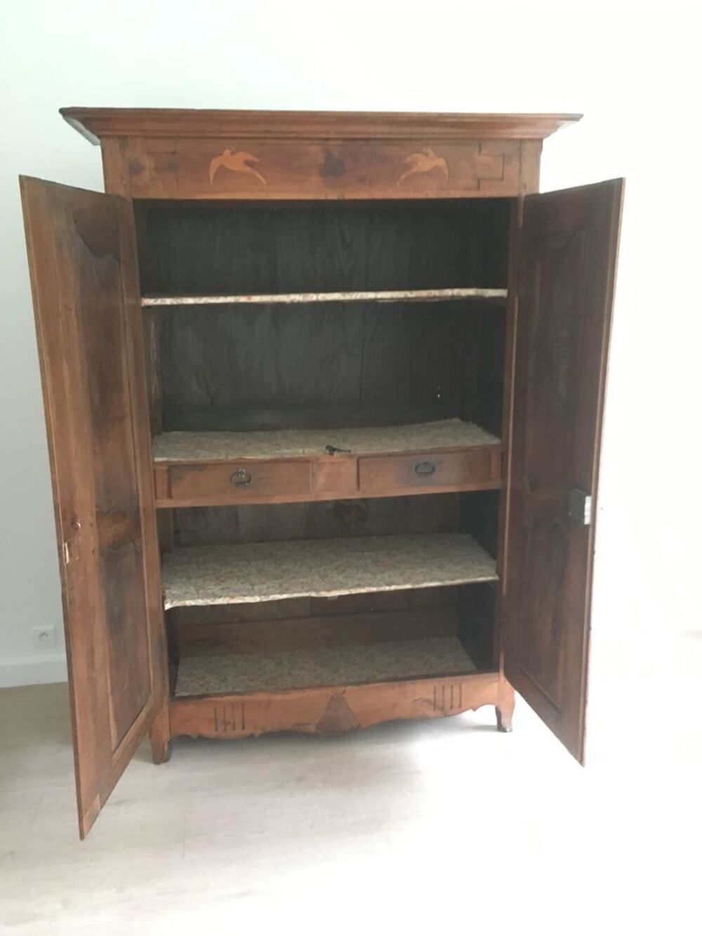 Armoire de mariage ancienne Meubles