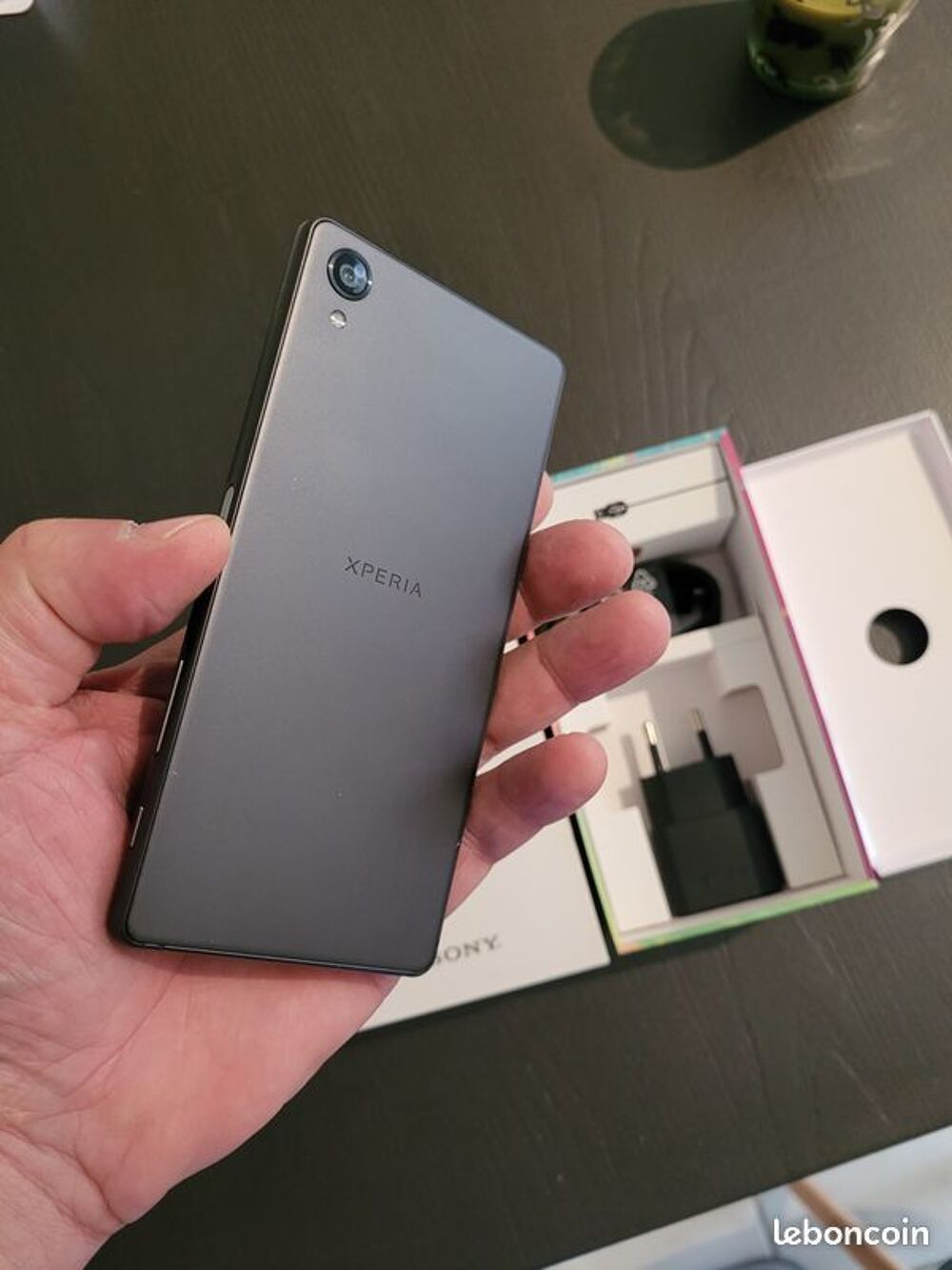 sony xperia x neuf. Téléphones et tablettes