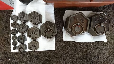 Poids anciens 80 Le Gault-Soigny (51)