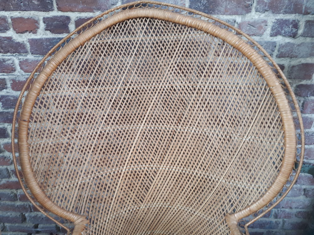 grand fauteuil vintage Emmanuelle vers 1970 osier rotin Meubles