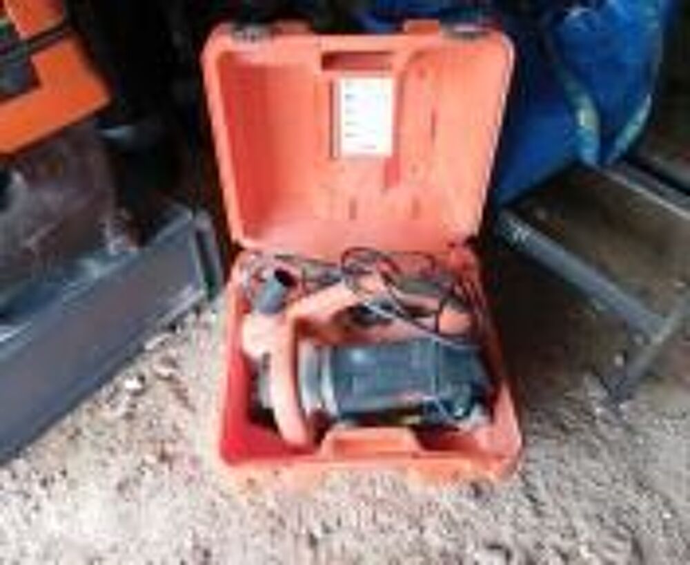 rainureuse avec aspirateur spit pro Bricolage