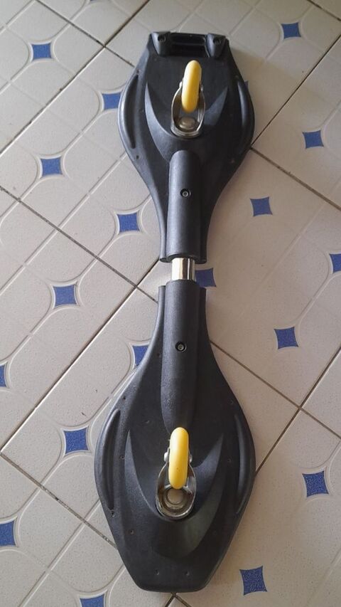 Planche � roulettes 50 Le Gosier (97)