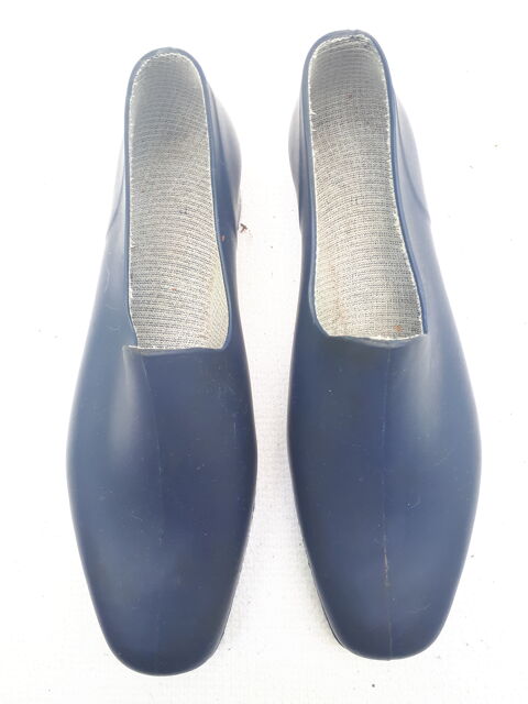 Chaussures de jardin T 42 7 Montigny-Lencoup (77)