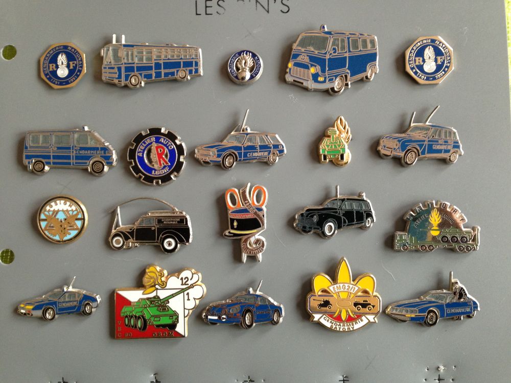 pin's v&eacute;hicules gendarmerie 