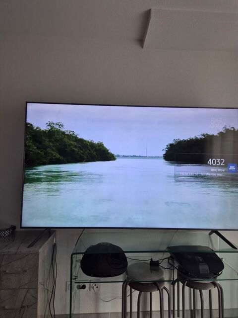 Splendide tv 75 pouces samsung 370 Cagnes-sur-Mer (06)