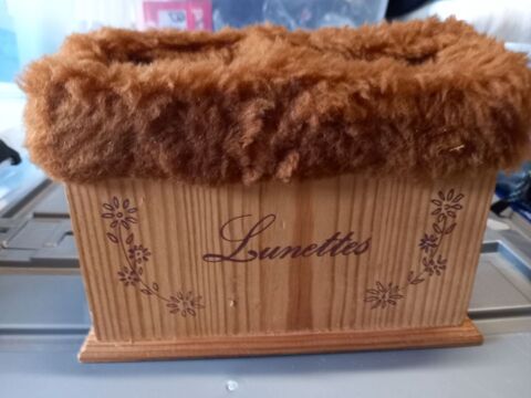 Range lunettes en bois Villiers (86)