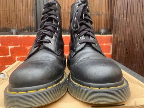 Doc Martens (41) Noir tr�s bon �tat 75 Vichy (03)