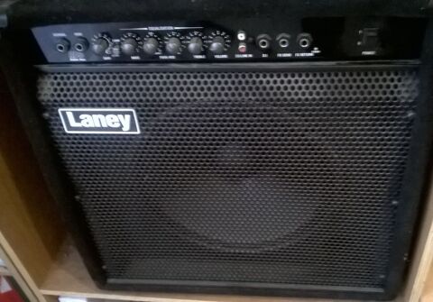 ampli basse Laney RB3 250 Nice (06)