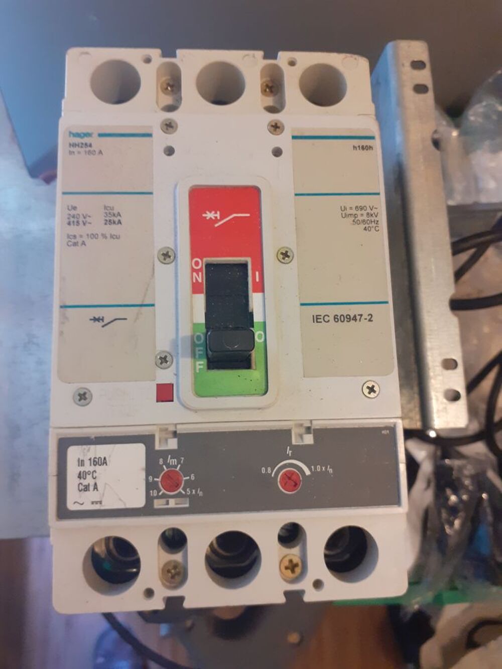 Disjoncteur HAGER 160 A Bricolage