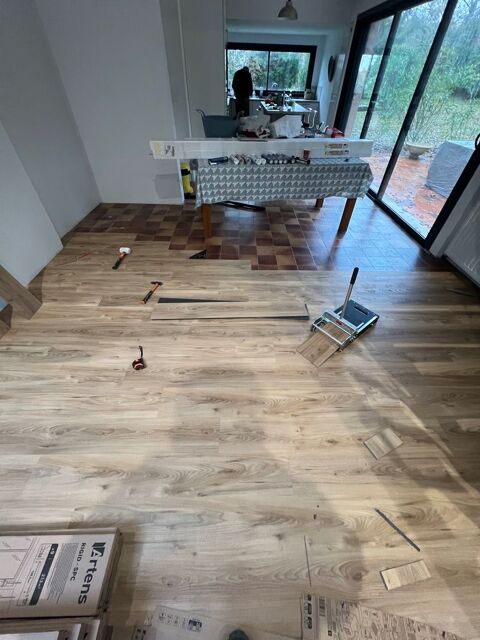 Service Pose 0 31140 Launaguet