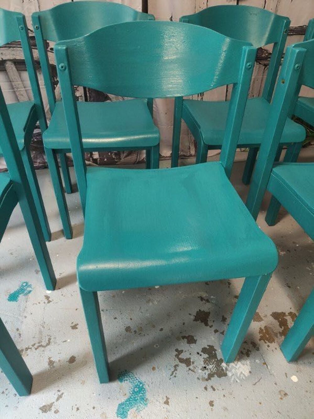 lot de 8 chaises en bois TBE Meubles
