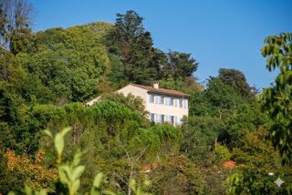  Villa � vendre 9 pi�ces 266 m�