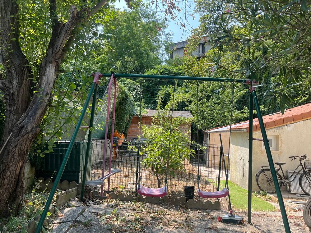 Location Maison Petite maison T2 indépendante à Créteil proche métro 8 RER A Créteil