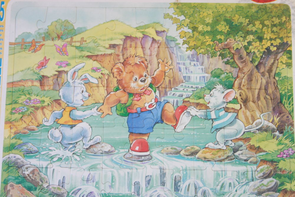 Puzzle Travers&eacute;e du torrent Jeux / jouets