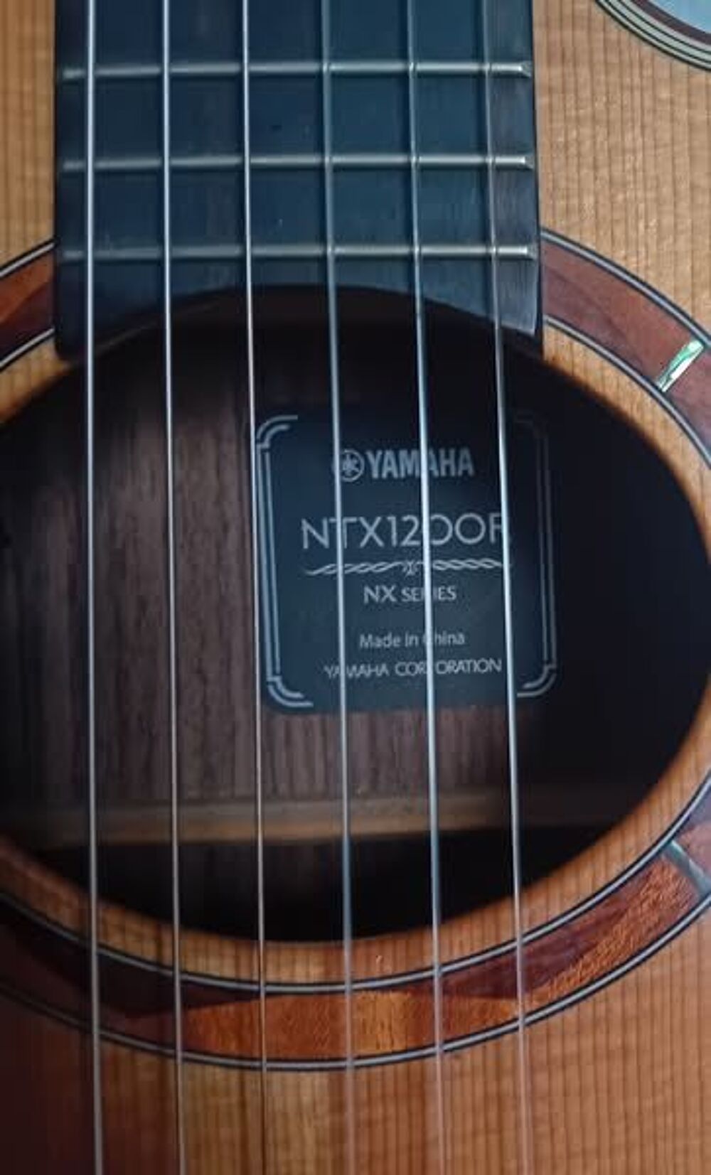 Guitare Yamaha NTX1200R Instruments de musique