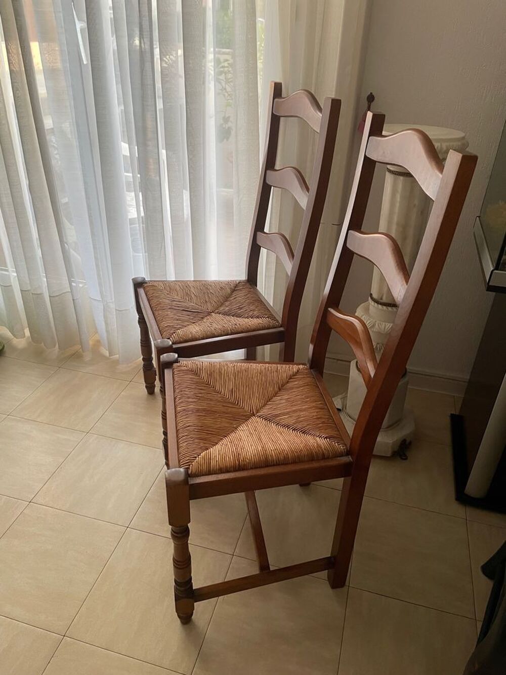 chaises rustiques 1980 Meubles