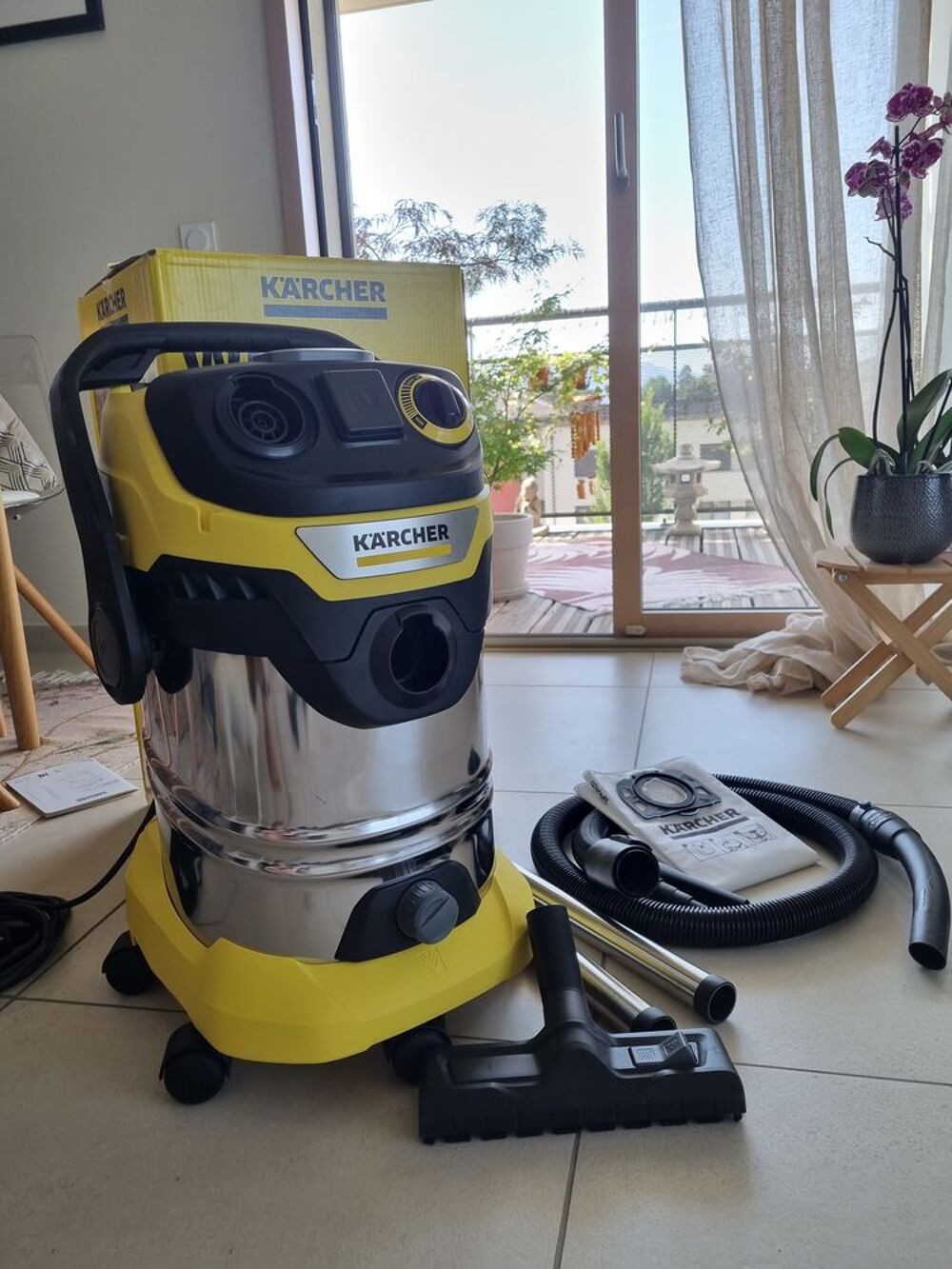 Aspirateur KARCHER WD6 eau et poussi&egrave;res Electroménager