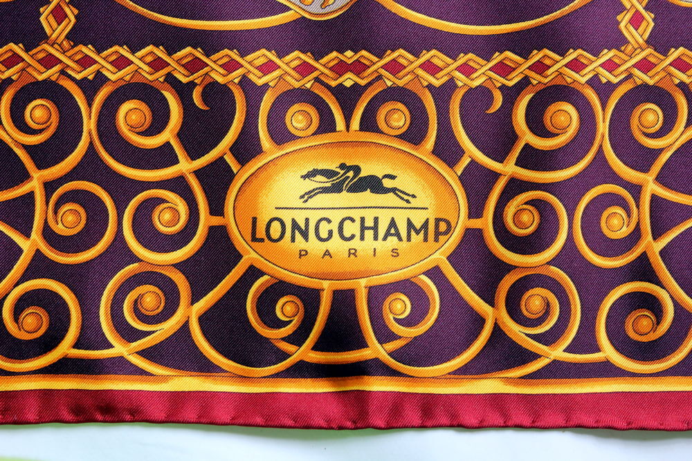 Foulard soie arabesques LONGCHAMP Vêtements