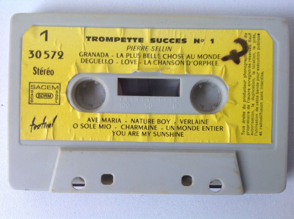 PIERRE SELLIN TROMPETTE SUCC&Egrave;S N&deg;1 K7 Envoi Possible
CD et vinyles
