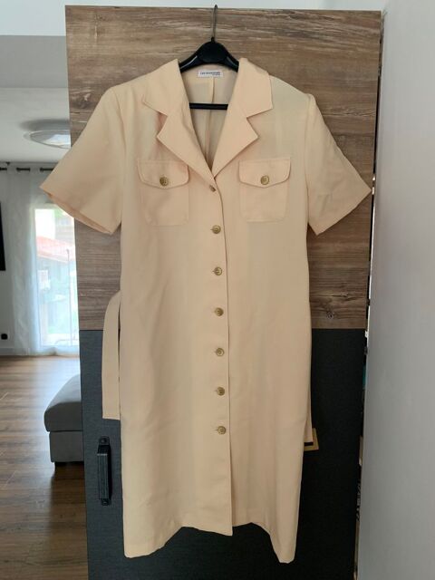 Robe d' été femme      Les Essentiels    12 Saleilles (66)
