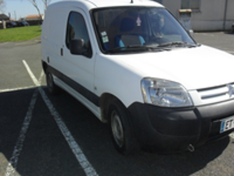 Berlingo BERLINGO 20 L1 e-HDi 90 CONFORT 2008 occasion 49310 Vihiers