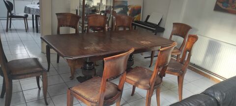 Table en bois d'indonesie et 8 chaises assise en cuir.  0 Antony (92)