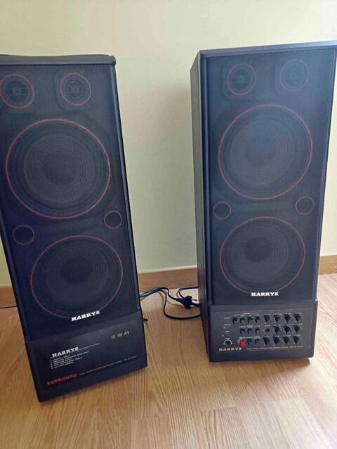 Deux enceintes amplifies Harrys tat neuf 100 Chtillon (92)