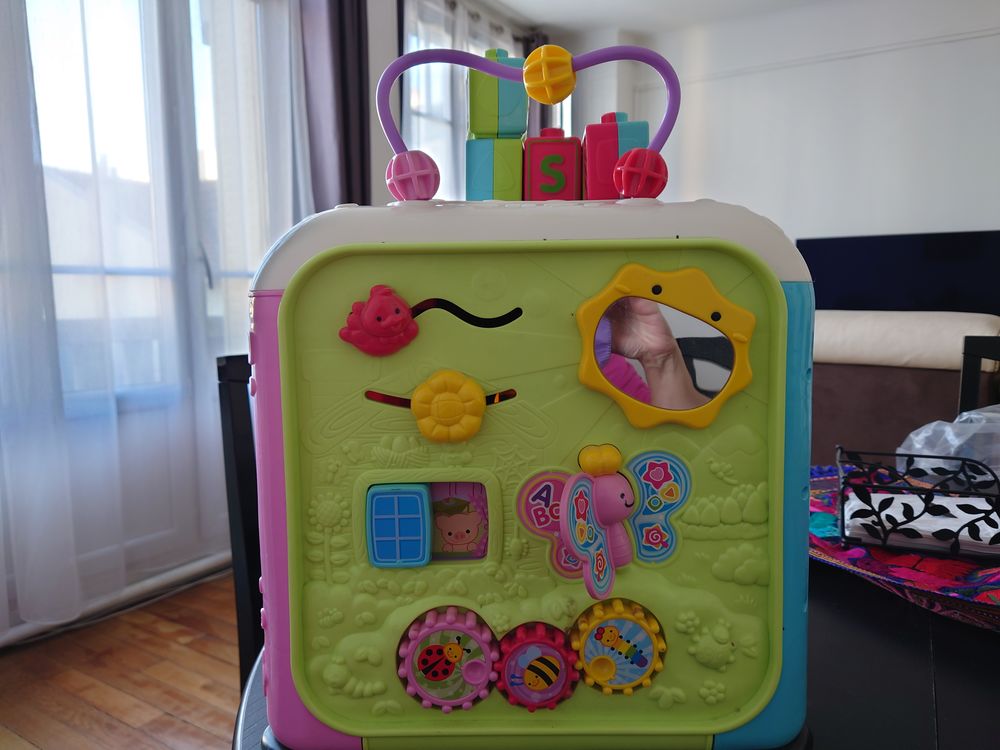 Cube multi activit&eacute;s Jeux / jouets