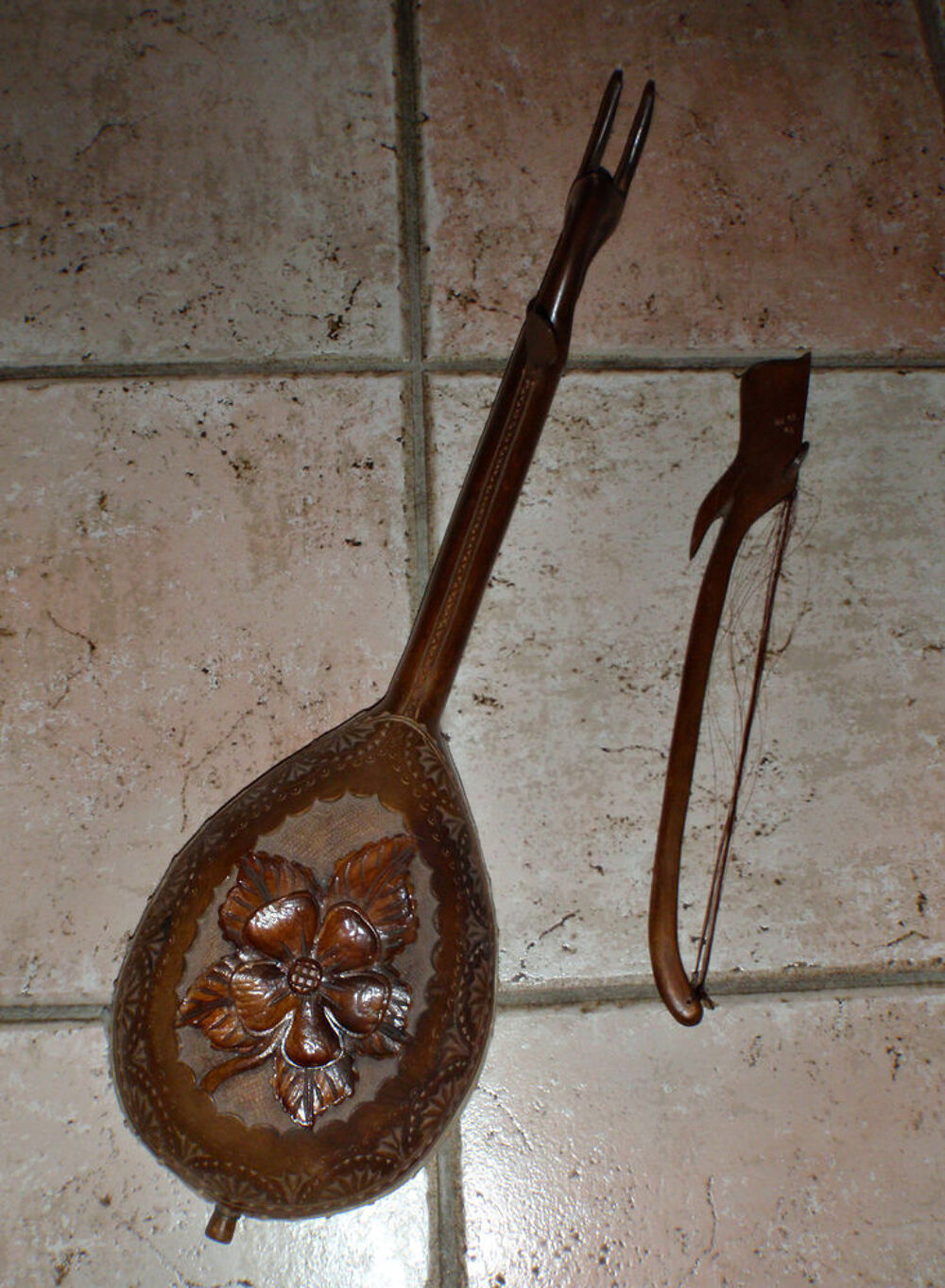 Instrument de musique traditionnel serbe Instruments de musique