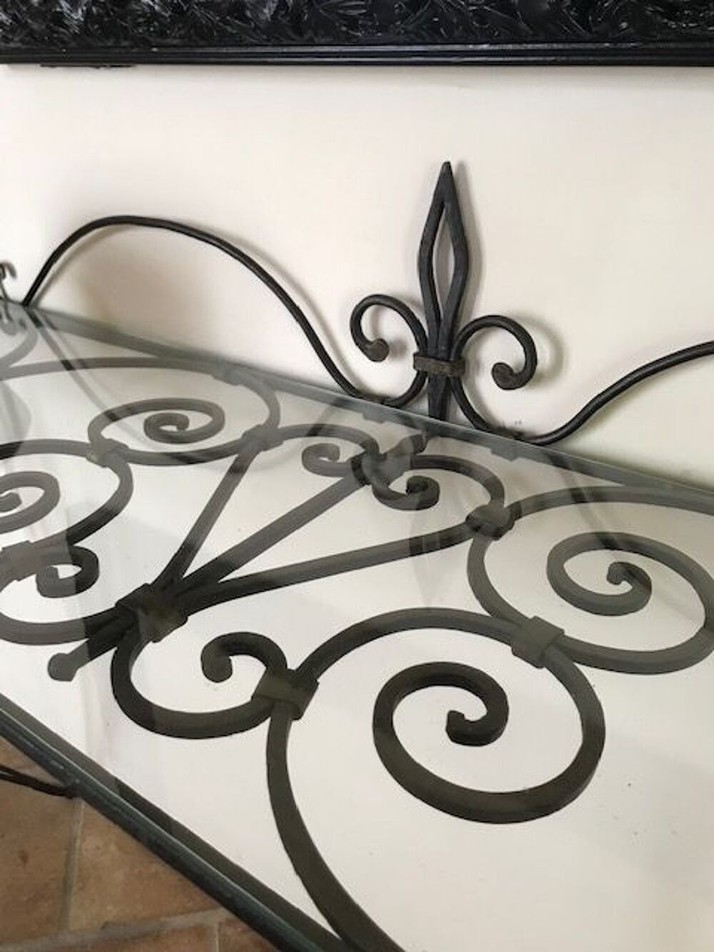 Console fer forg&eacute; d'&eacute;poque Meubles
