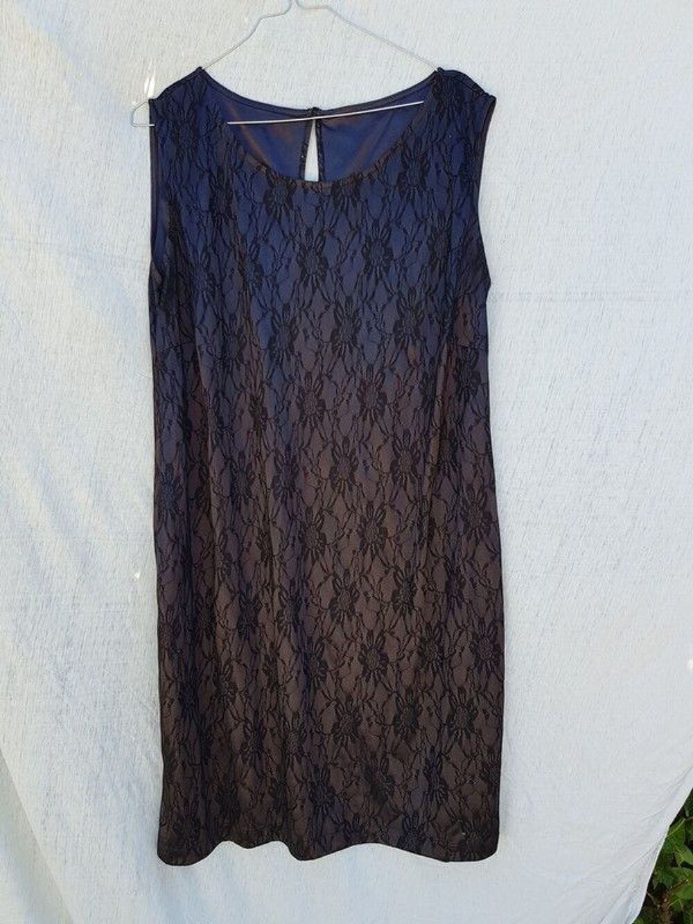 robe noire dentelle neuve taille 50 Vêtements