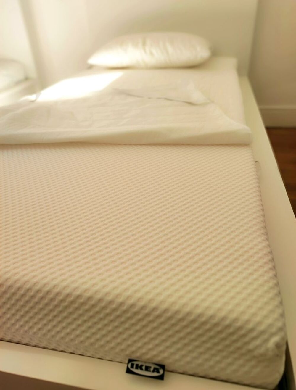 EXC. ETAT - Ensemble complet Lit 90x200/sommier/matelas Meubles