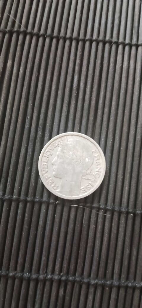 Pice de 2 Francs  1946 60 Plissanne (13)