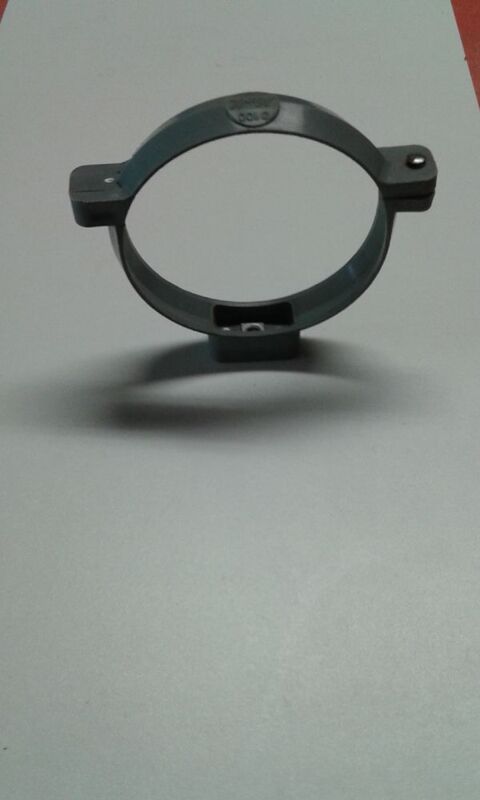 Lot de 8 colliers Nicoll pour tubes diam�tre 100mm 5 Briis-sous-Forges (91)