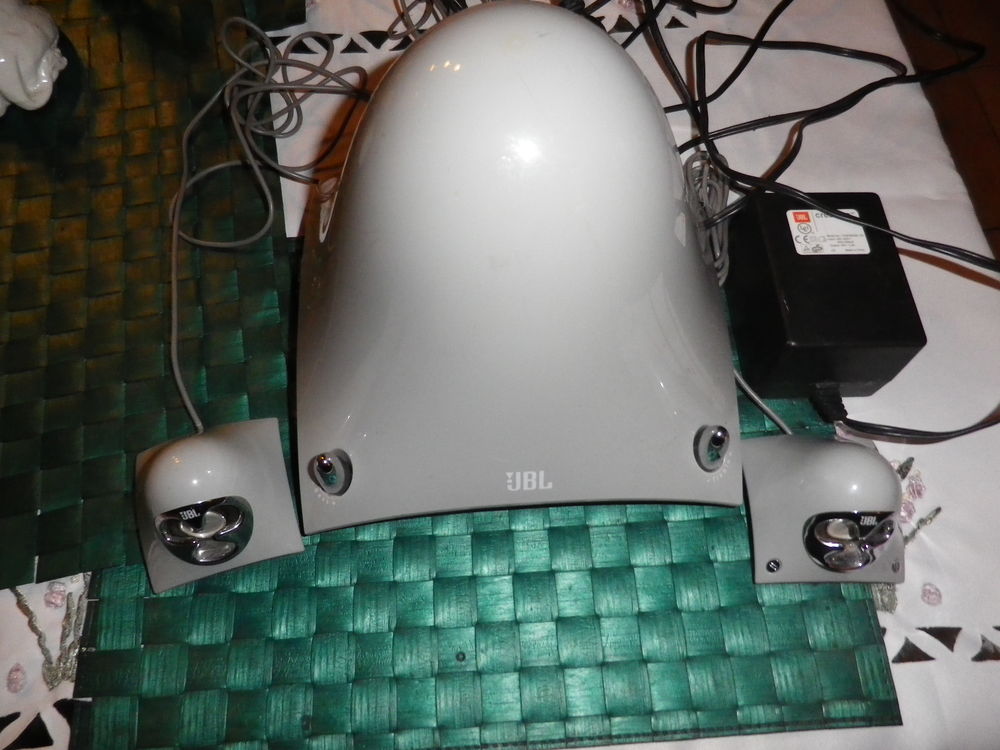 ENCEINTE JBL Creature Ensemble 2.1 GRIS Audio et hifi